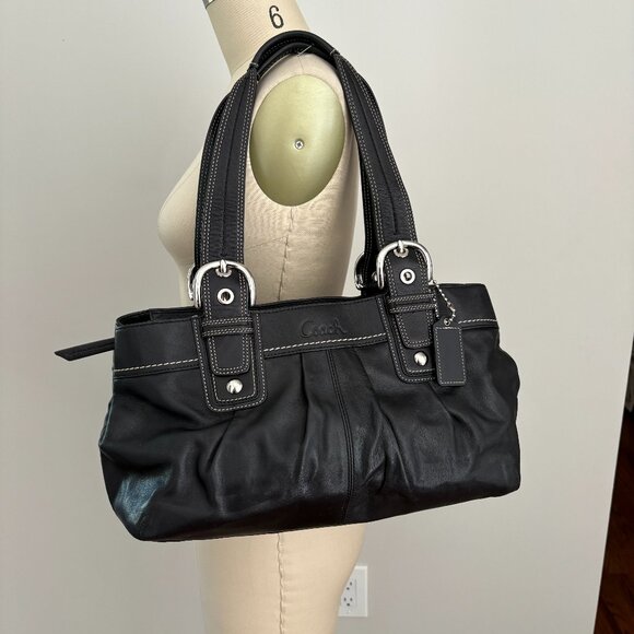 Coach Soho Hamptons Pleated Black Leather Shoulder Bag - Picture 1 of 12